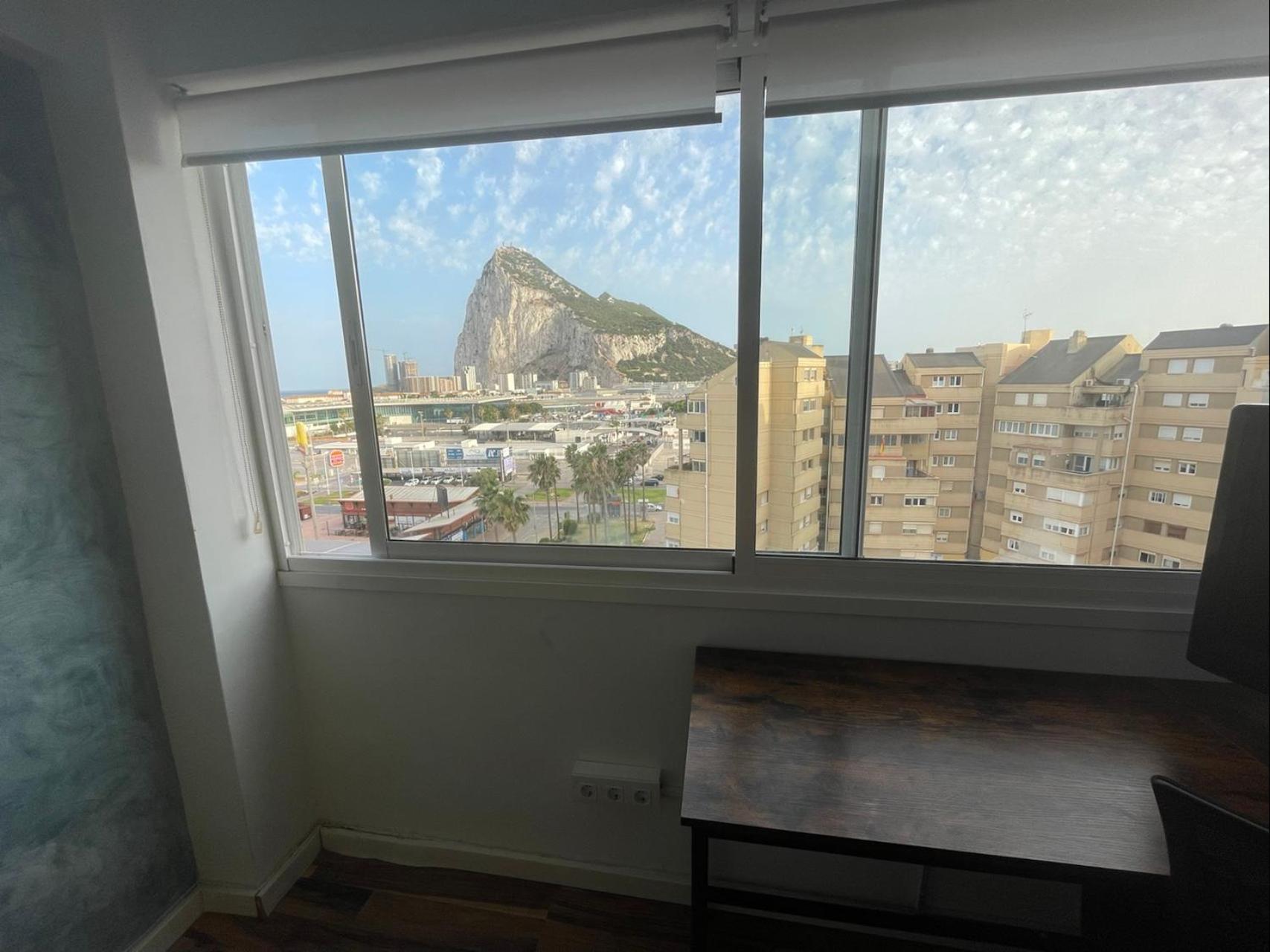 Closest Room To Gibraltar Border La Linea de la Concepcion Exterior photo